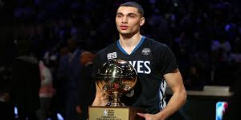 多宝体育还原现场：VAR介入如何改变比赛结局-多宝体育